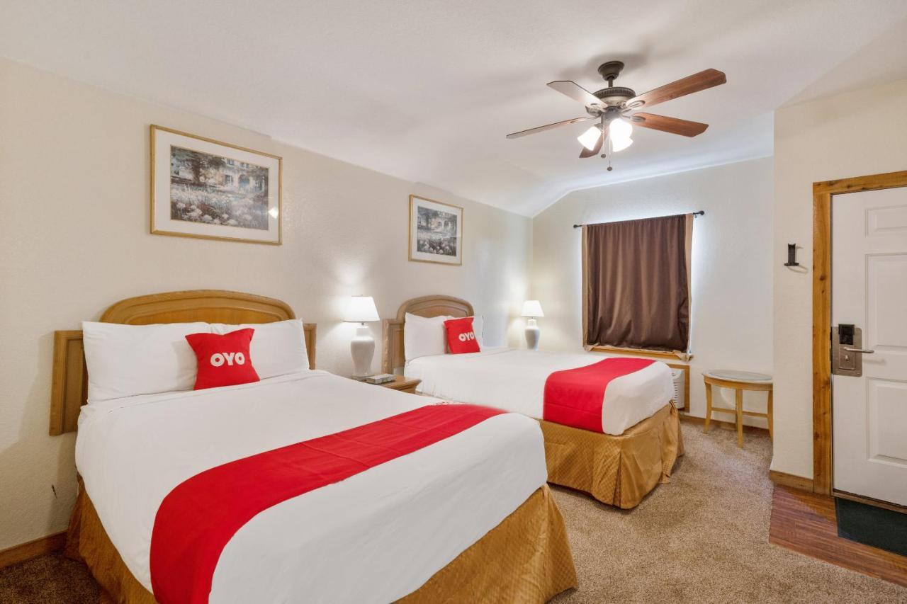 Oyo Hotel Kenedy Downtown - Us 181 Zewnętrze zdjęcie