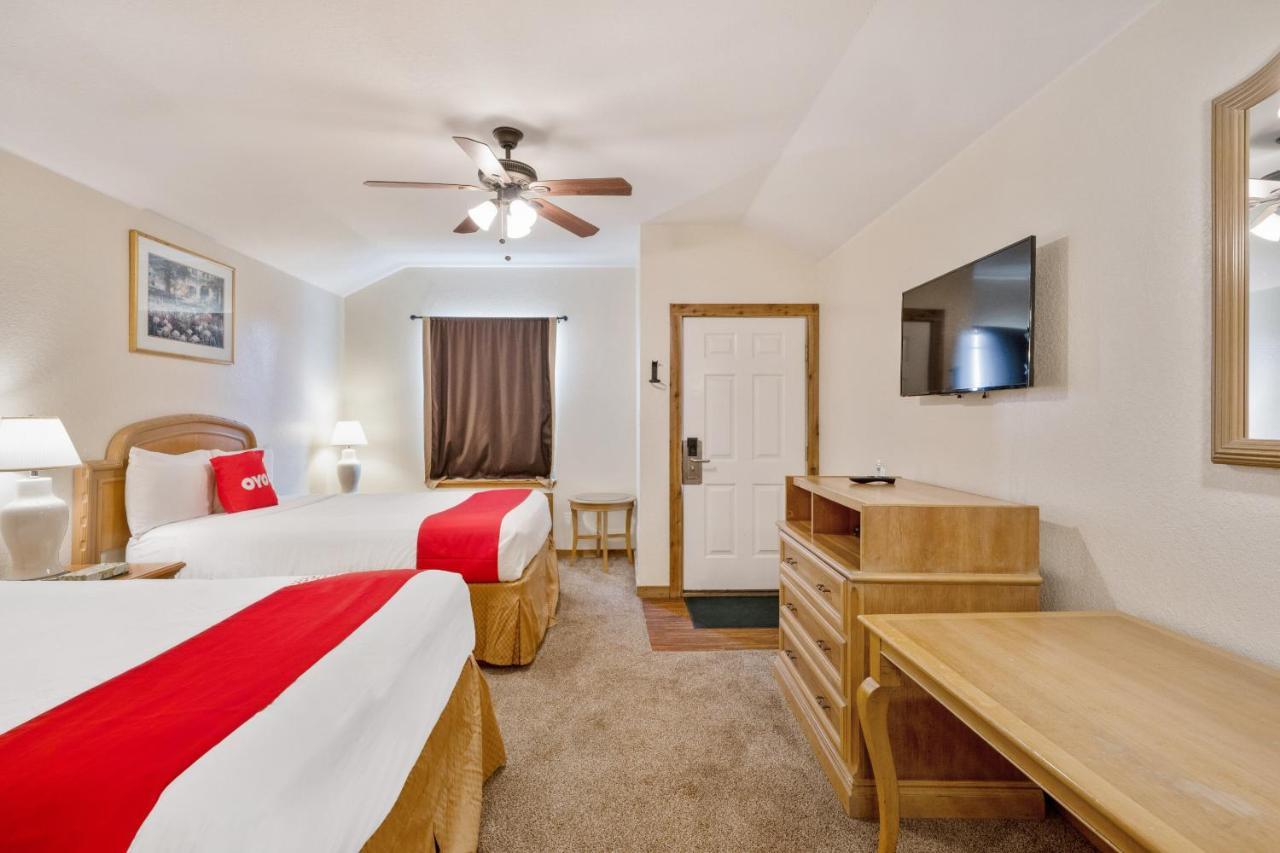 Oyo Hotel Kenedy Downtown - Us 181 Zewnętrze zdjęcie